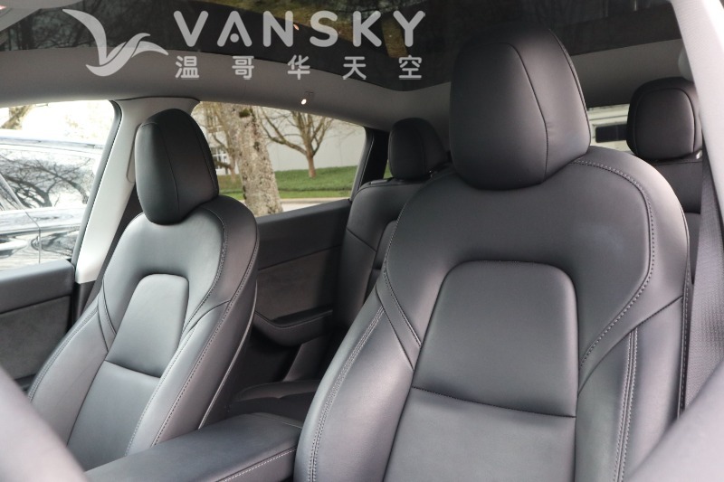 250423121413_2021 Tesla Model Y Long Range Dual Motor White 29.JPG